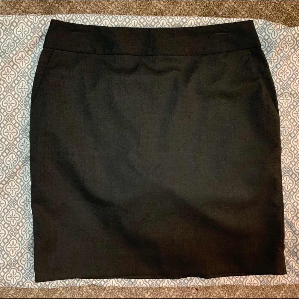 Banana Republic Dress Skirt Dark Grey Lined - Picture 3 of 4